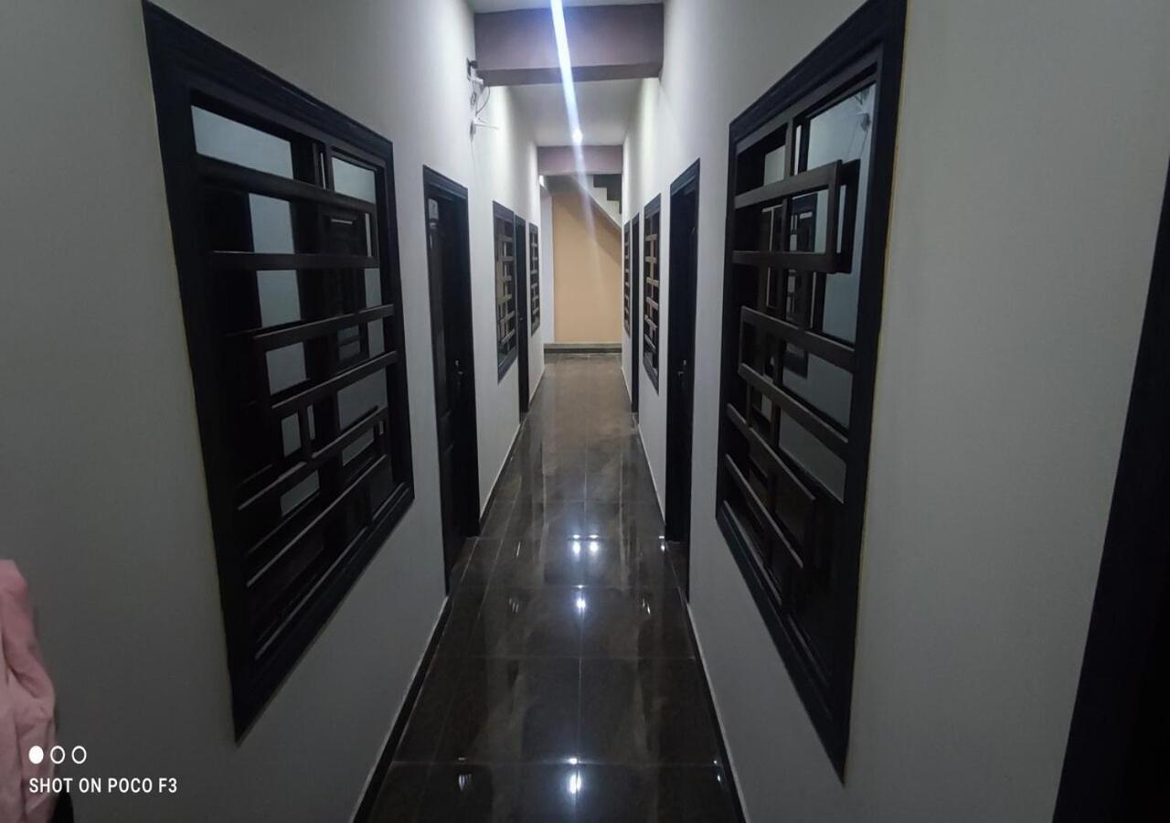 Al Qadir Residence Multan Eksteriør billede